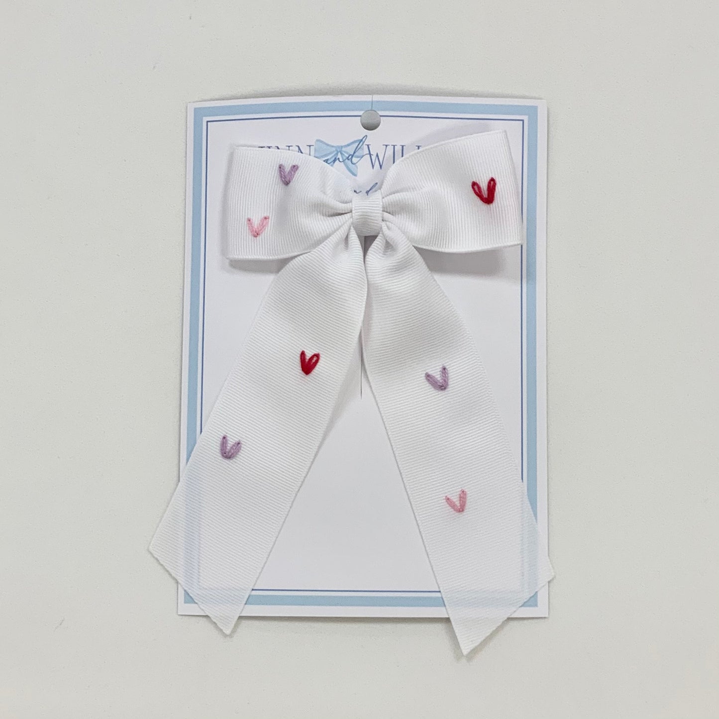 Sara Hearts Medium Tail Bow