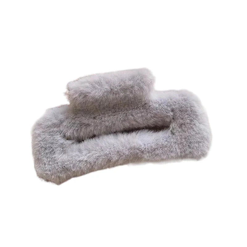 Large Fuzzy Claw