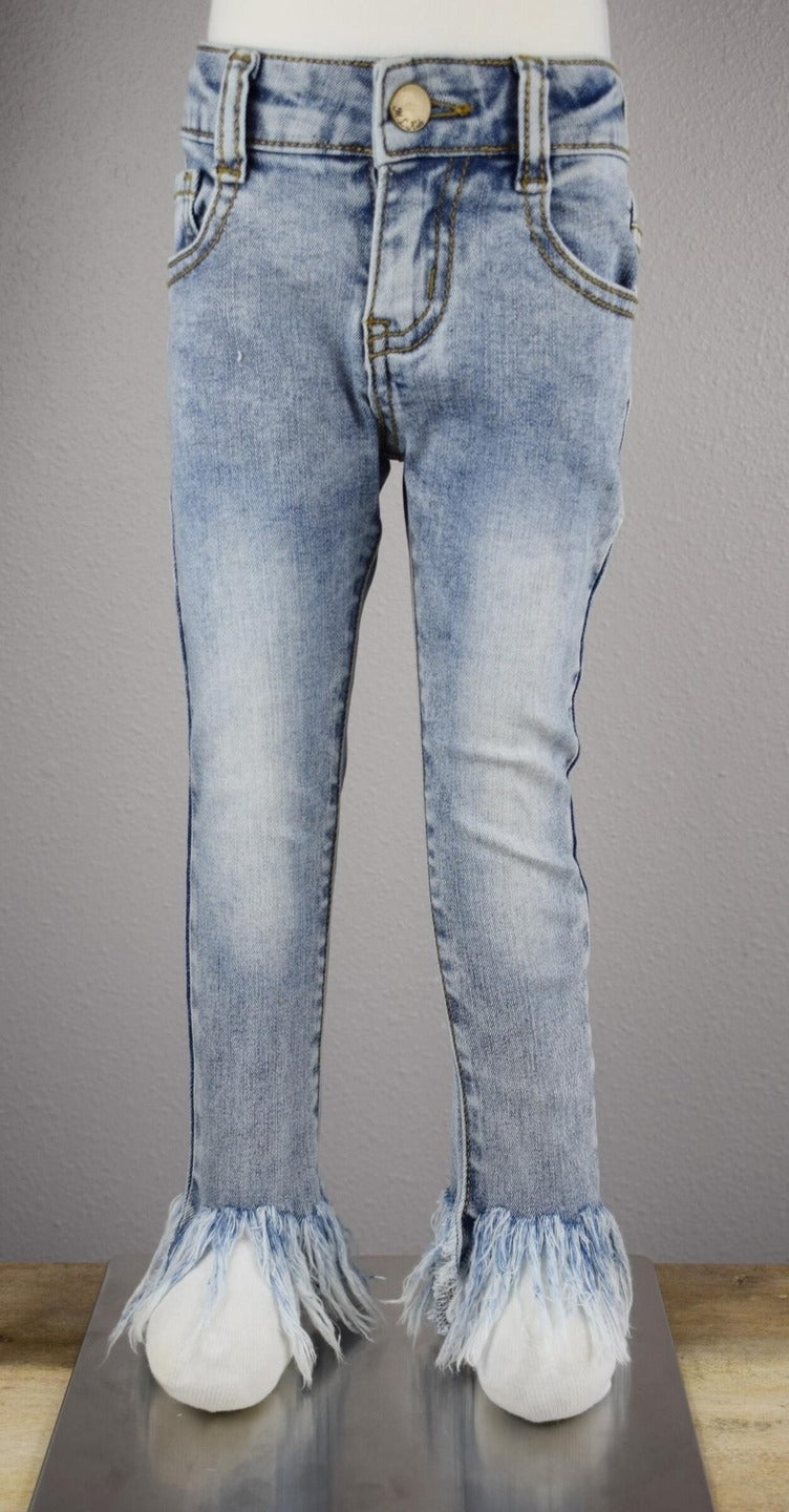 Shaggy Hem Skinny Jeans