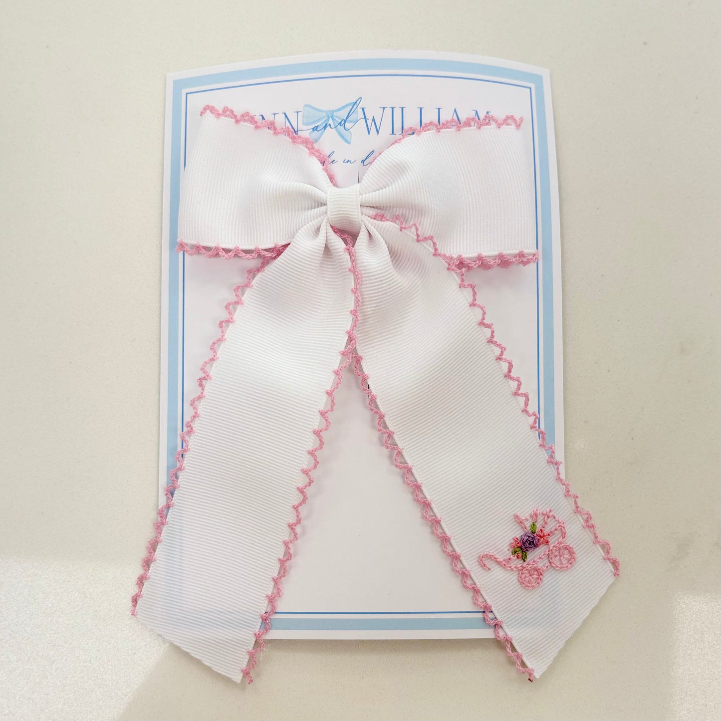 Carriage Moonstitch Tail Bow