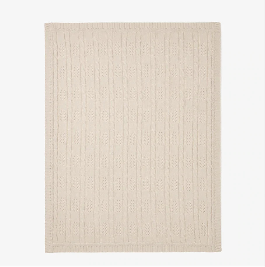 Cable Leaf Blanket